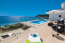 Chalet en Capdepera - Casa Carol on the rocks MHM-piscina,A/C,wifi grati