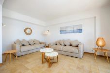 Ferienwohnung in Cala Bona - Duplex Voramar Seafront MHM- wifi gratis